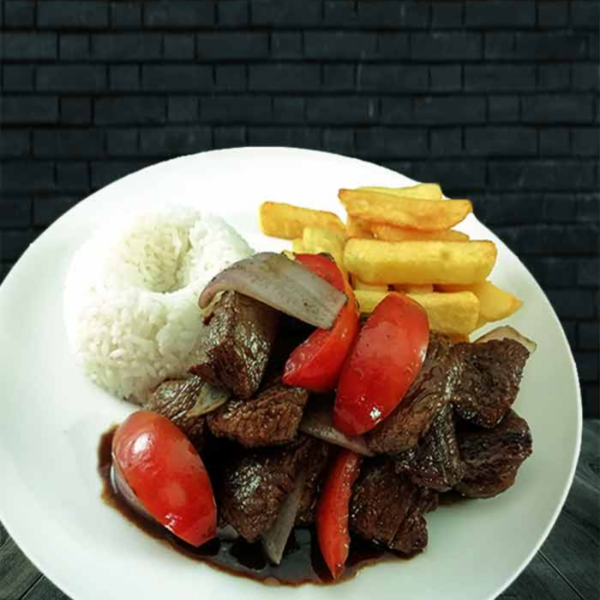 Lomo Saltado Peruano